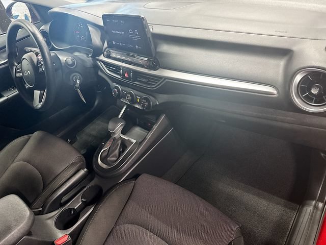 Used 2022 Kia Forte LXS FWD image 27