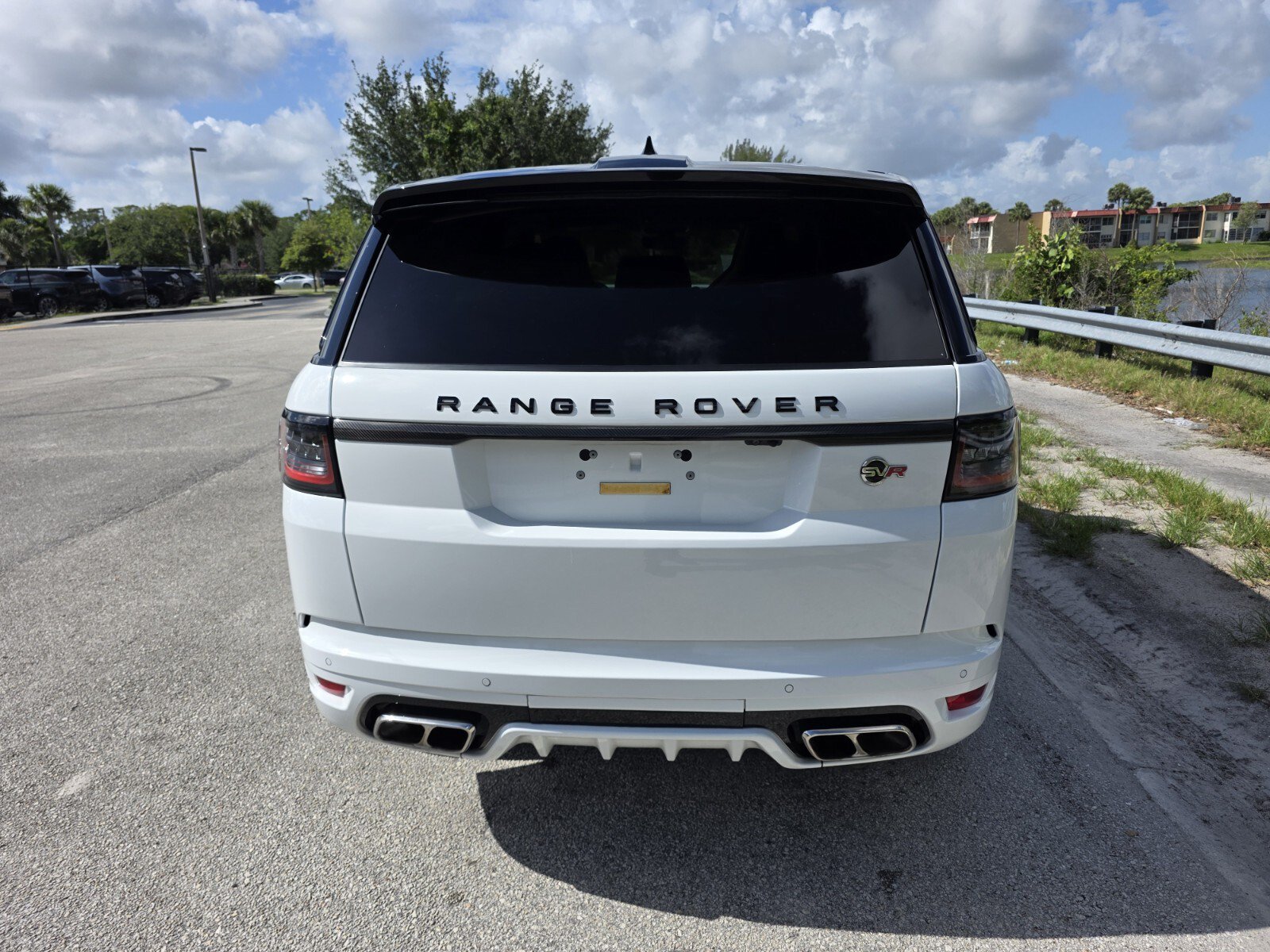 Certified 2022 Land Rover Range Rover Sport SVR AWD/4WD image 6