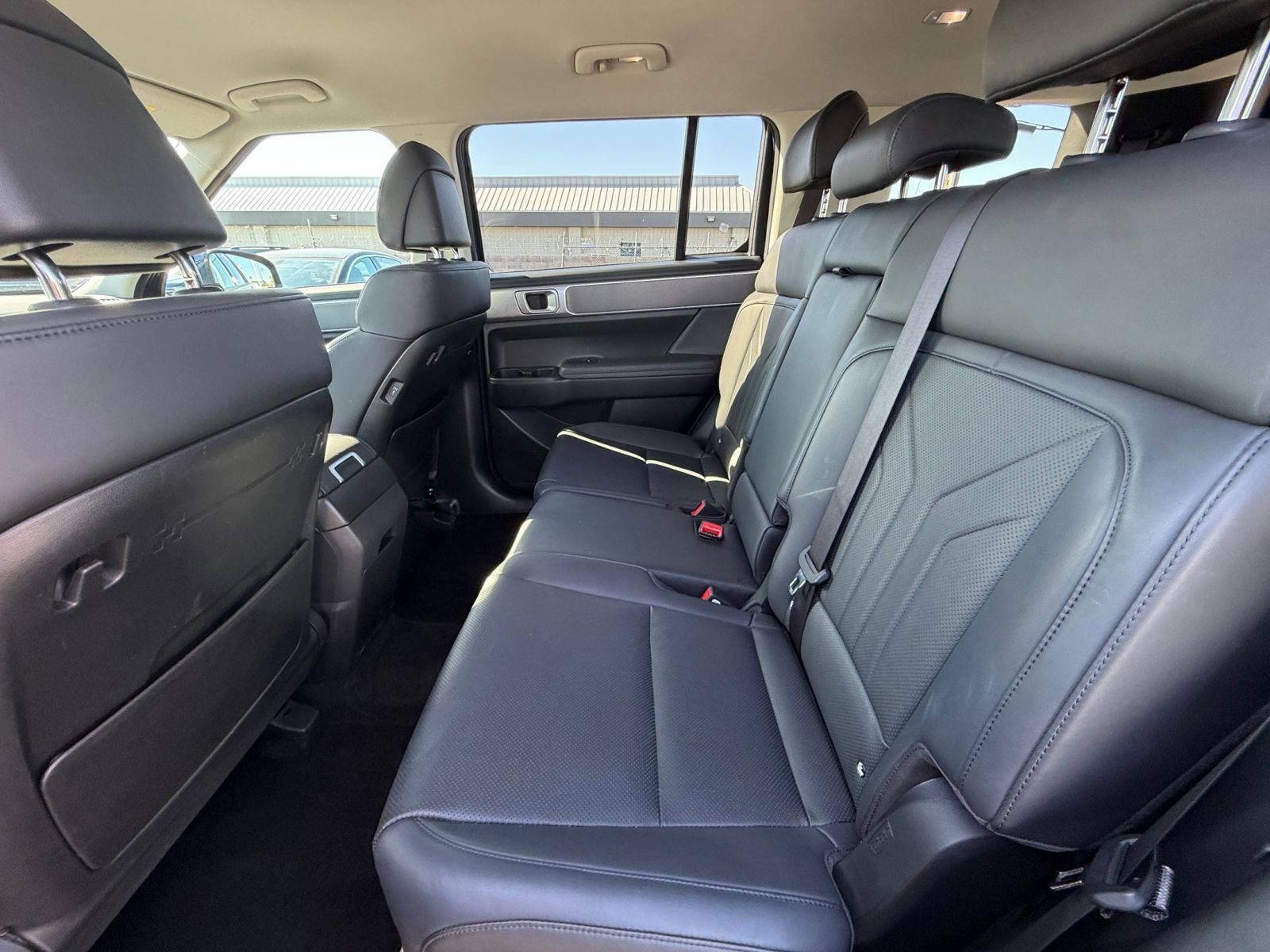 Used 2025 Hyundai Santa Fe SEL image 27