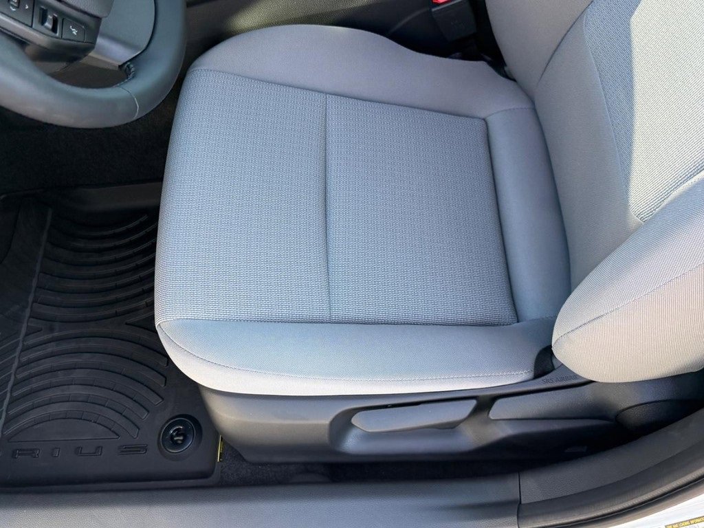 New 2026 Toyota Prius LE image 12