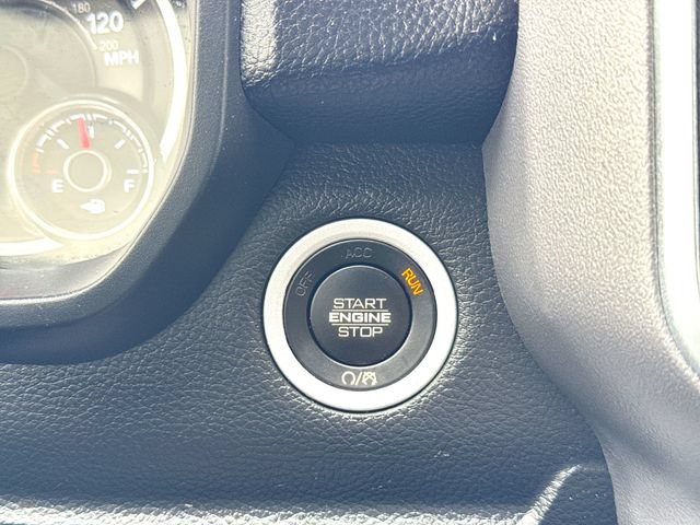 Used 2022 RAM 1500 Big Horn AWD/4WD image 16