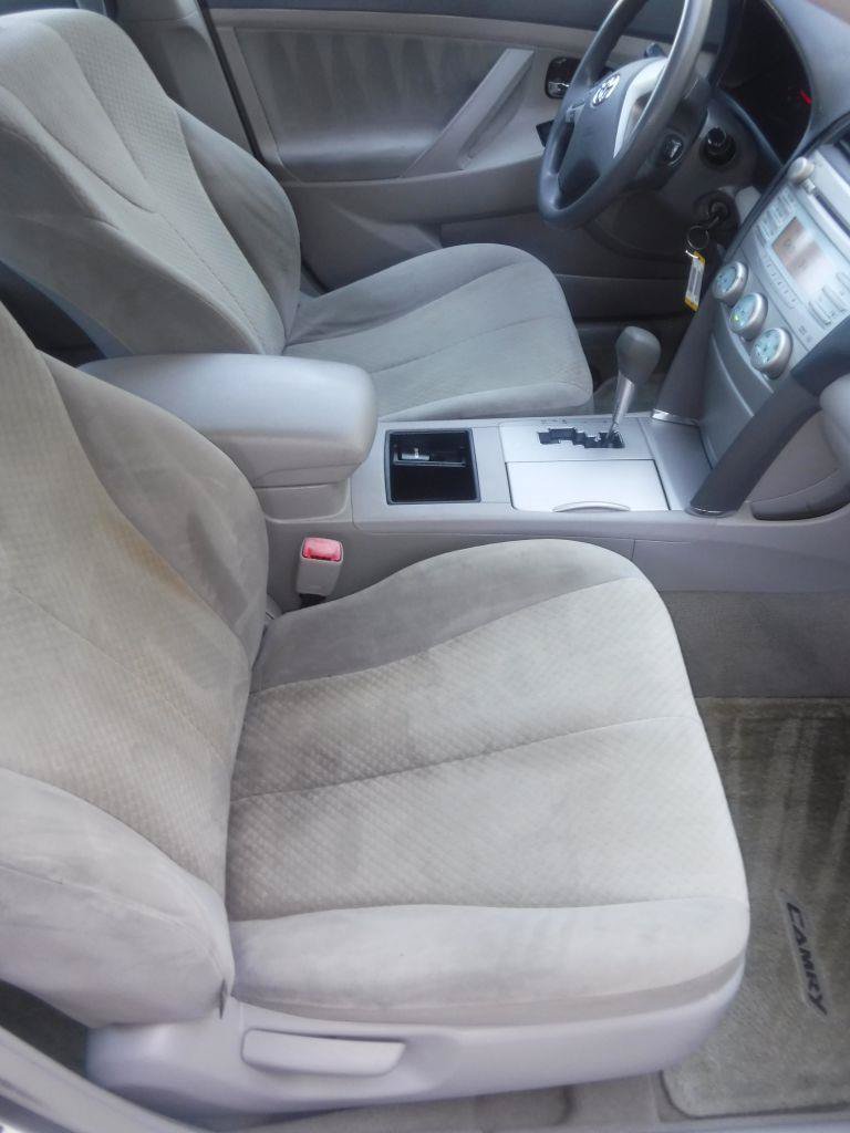 Used 2008 Toyota Camry LE FWD image 24