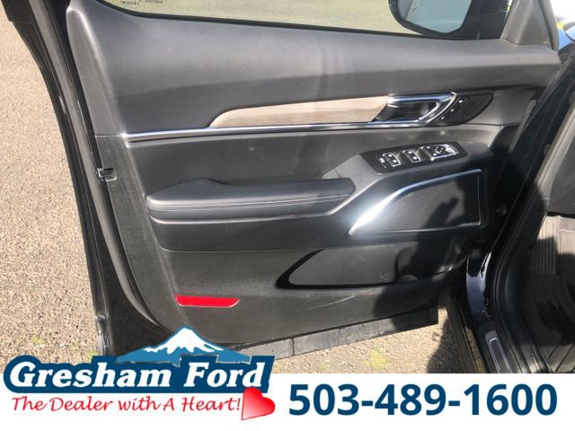 Used 2022 Kia Telluride SX w/ SX Prestige Package image 18