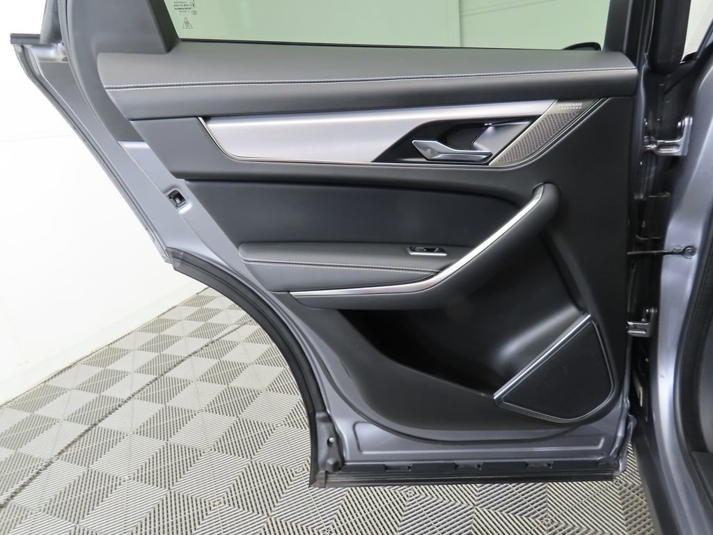 Used 2021 Jaguar F-PACE R-Dynamic S image 24