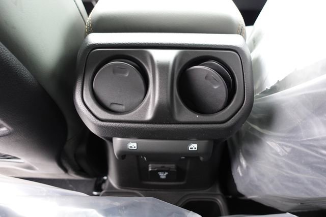 New 2026 Jeep Gladiator Mojave image 25