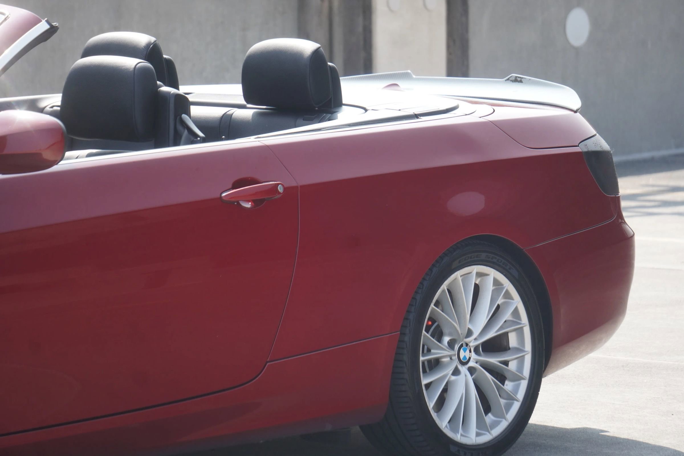 Used 2011 BMW 335i Convertible image 18