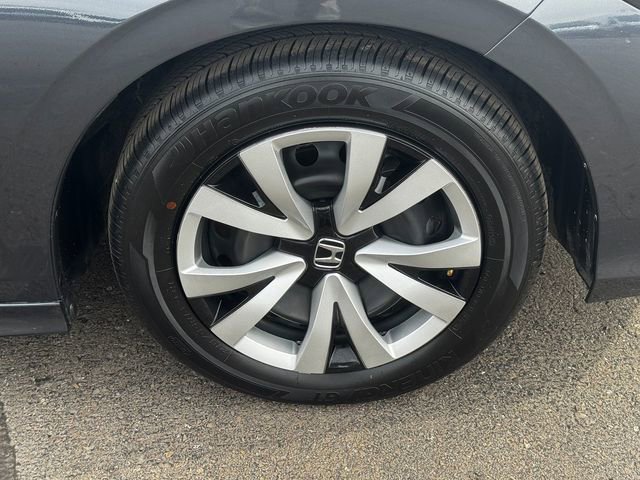 Used 2025 Honda Civic LX image 9