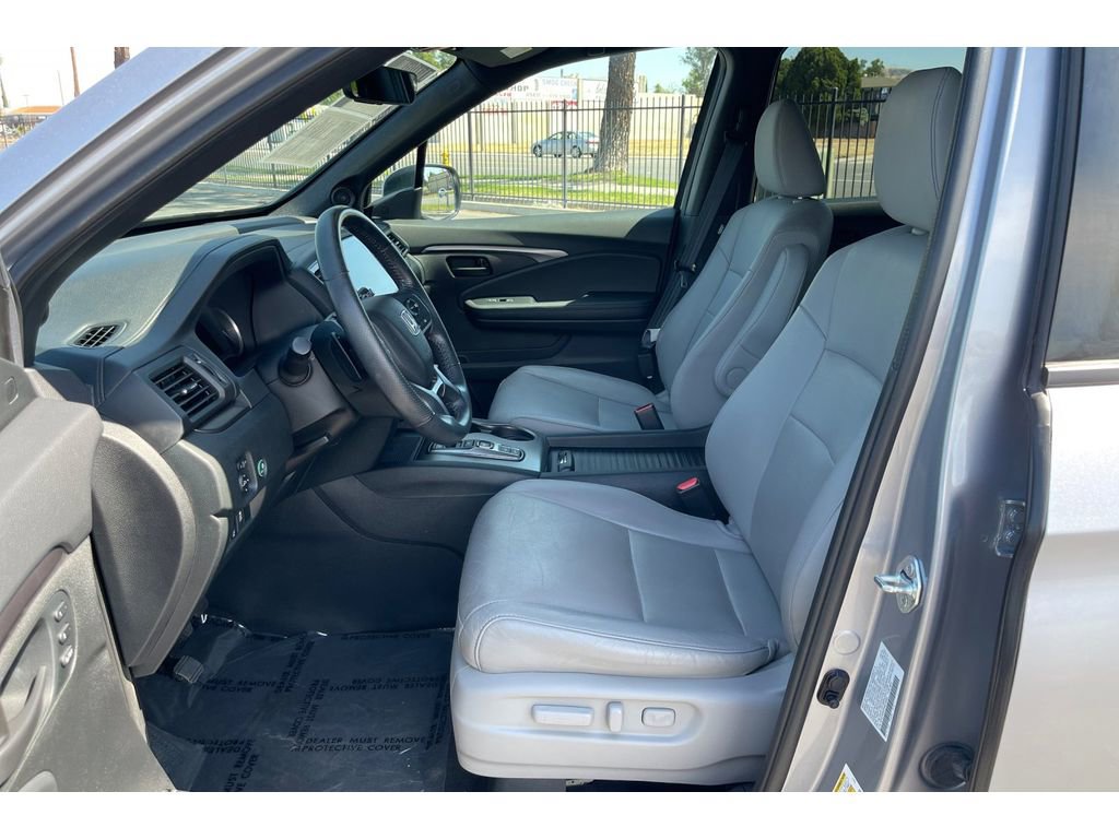 Used 2023 Honda Passport EX-L image 10