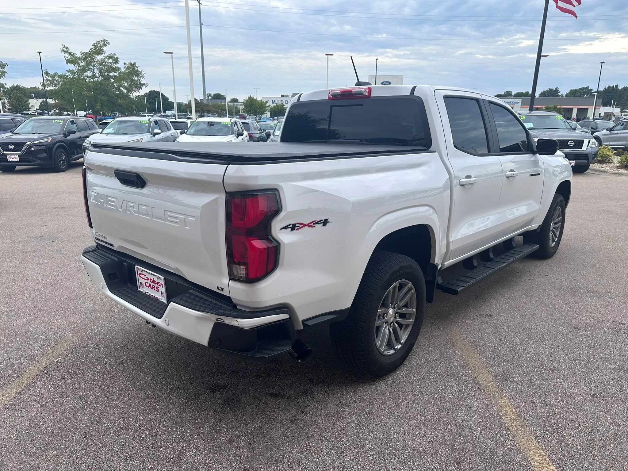 Used 2024 Chevrolet Colorado LT w/ LT Convenience Package III AWD/4WD image 5