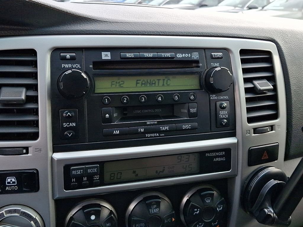 Used 2005 Toyota 4Runner Limited image 18