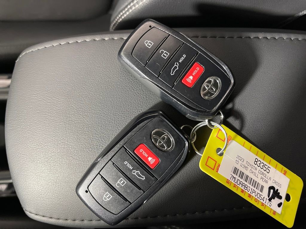 Certified 2023 Toyota Corolla Cross XLE w/ Convenience Package image 23