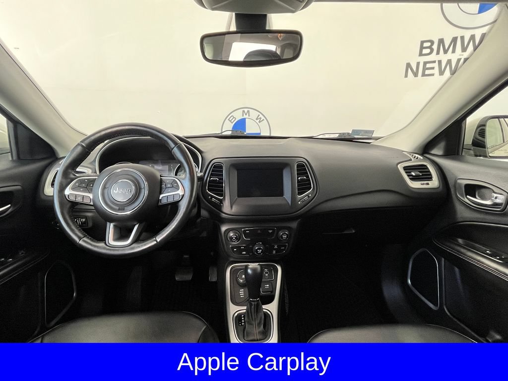 Used 2020 Jeep Compass Latitude w/ Cold Weather Group AWD/4WD image 9