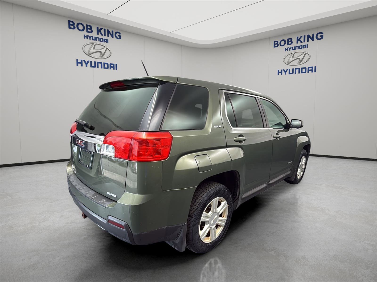 Used 2015 GMC Terrain SLE AWD/4WD image 5