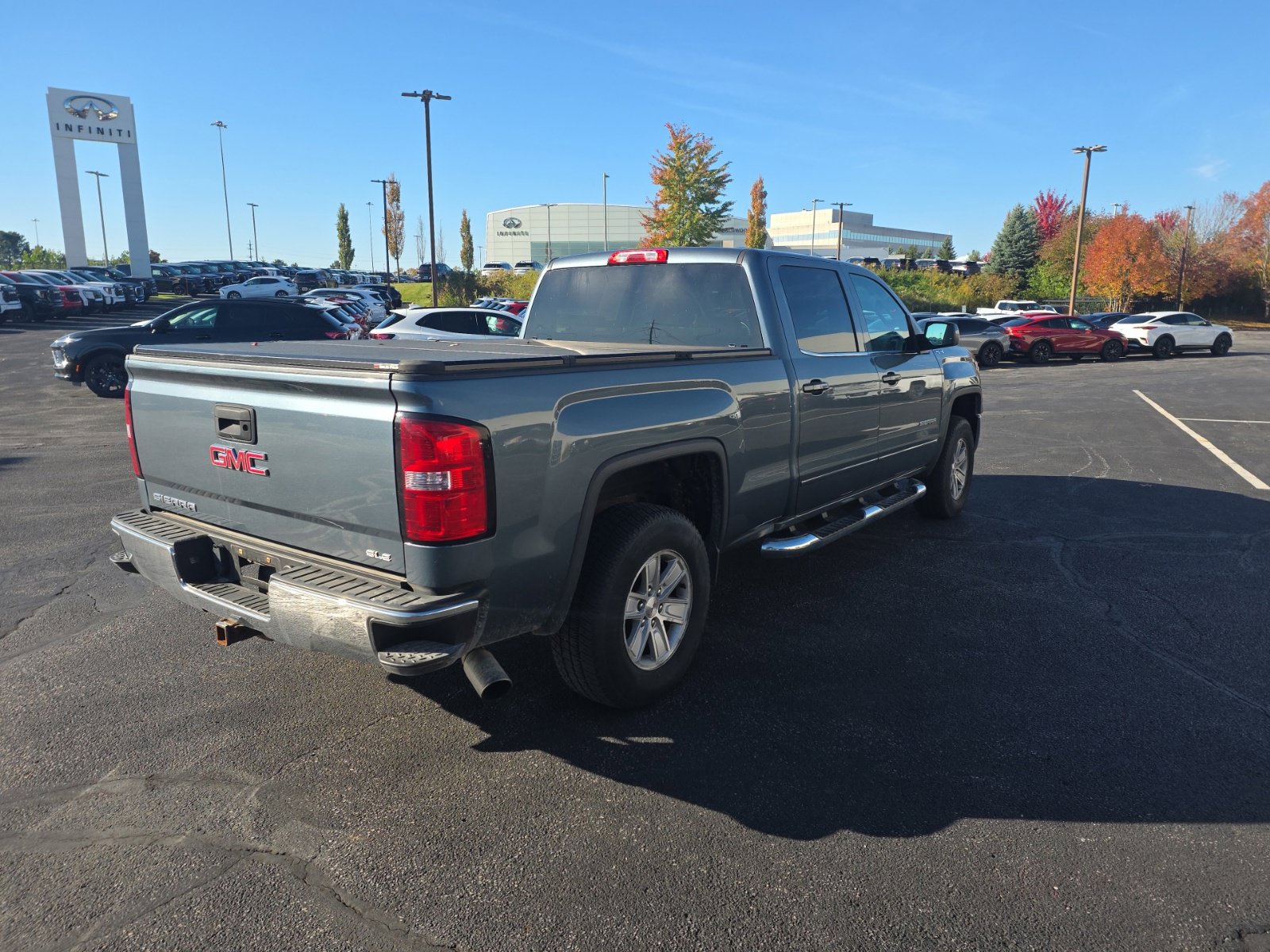 Used 2014 GMC Sierra 1500 SLE w/ SLE Value Package AWD/4WD image 5