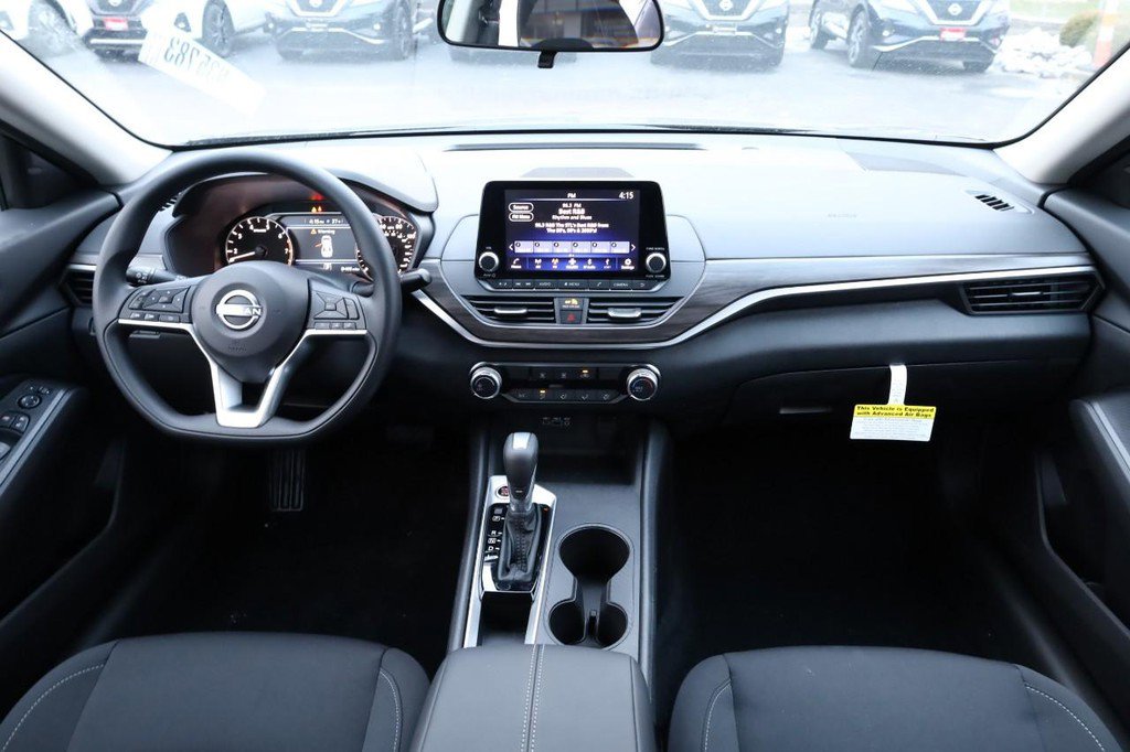 New 2025 Nissan Altima 2.5 SV image 42