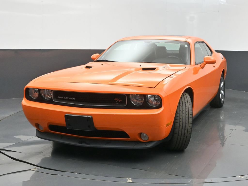 Used 2014 Dodge Challenger R/T Plus image 3