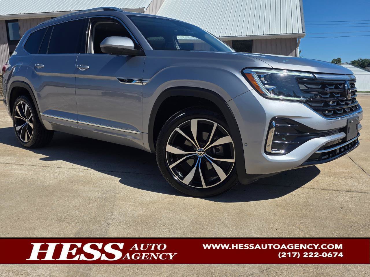 Used 2024 Volkswagen Atlas SEL Premium R-Line