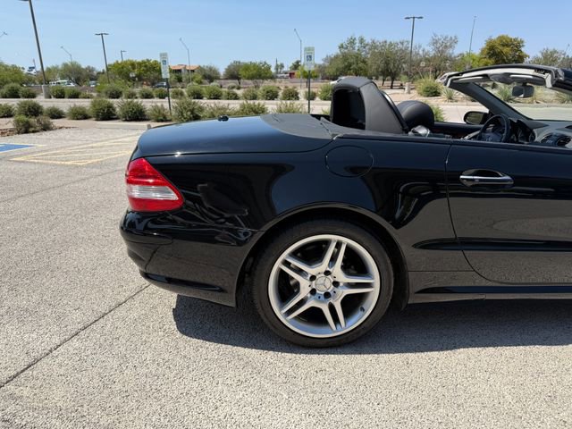 Used 2007 Mercedes-Benz SL 550 image 28