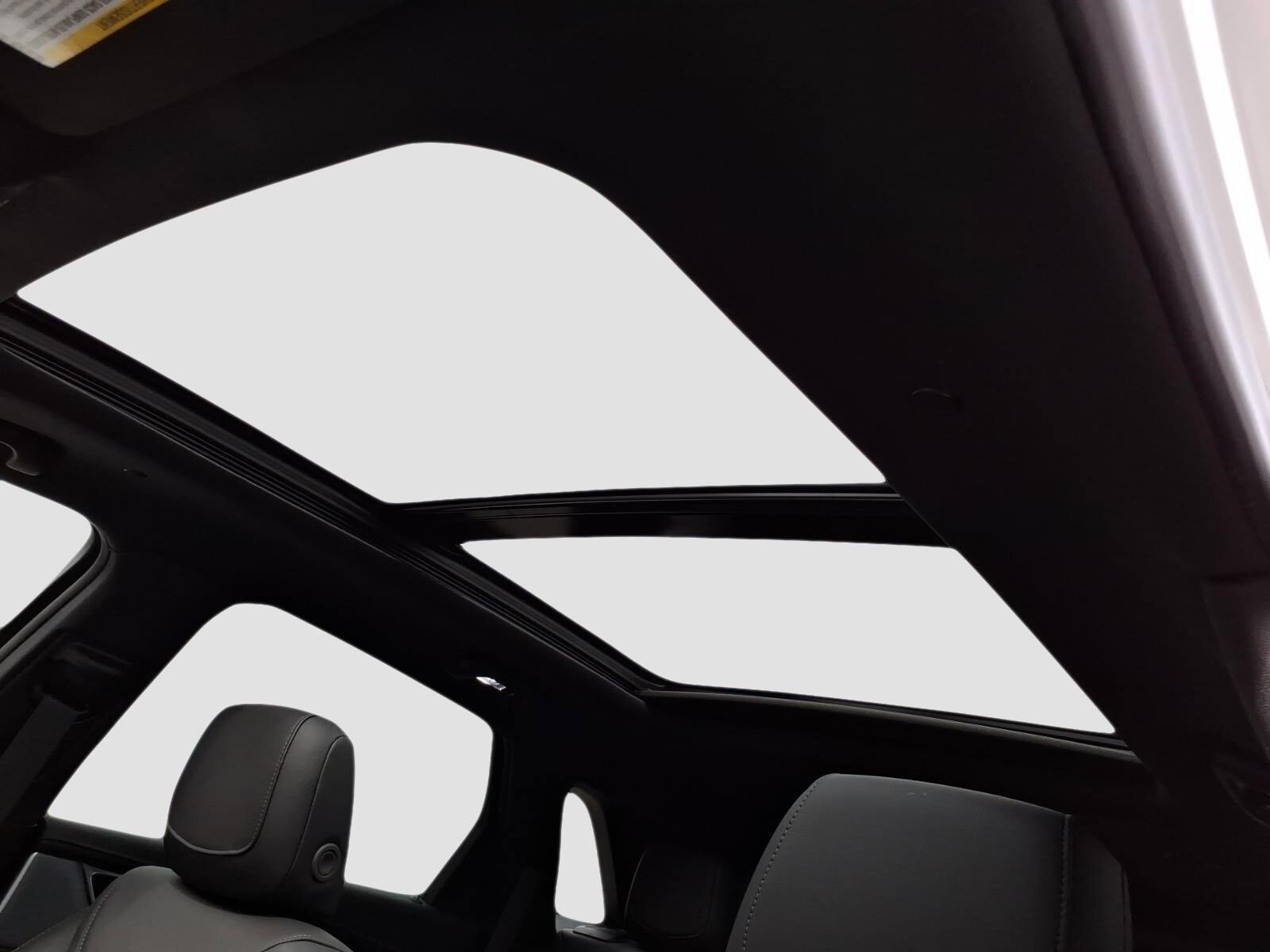 New 2026 Cadillac XT5 Premium Luxury AWD/4WD image 13
