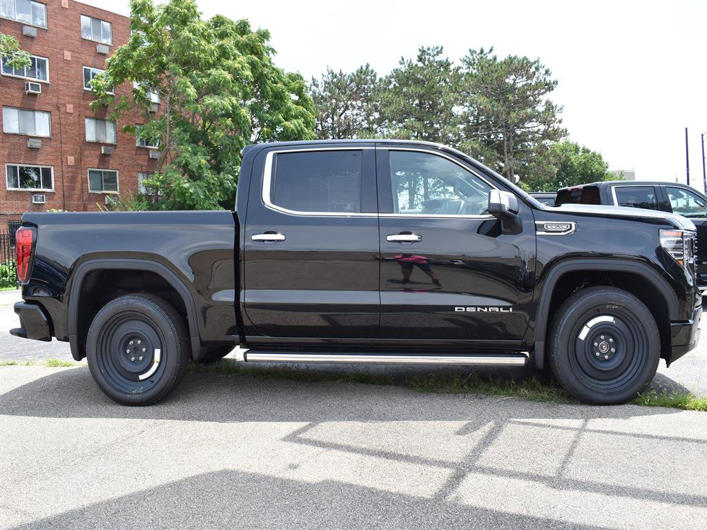 New 2025 GMC Sierra 1500 Denali image 4
