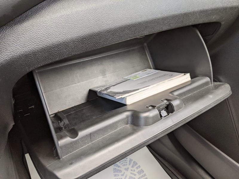 Used 2017 Chevrolet Trax LT w/ Driver Confidence Package image 31