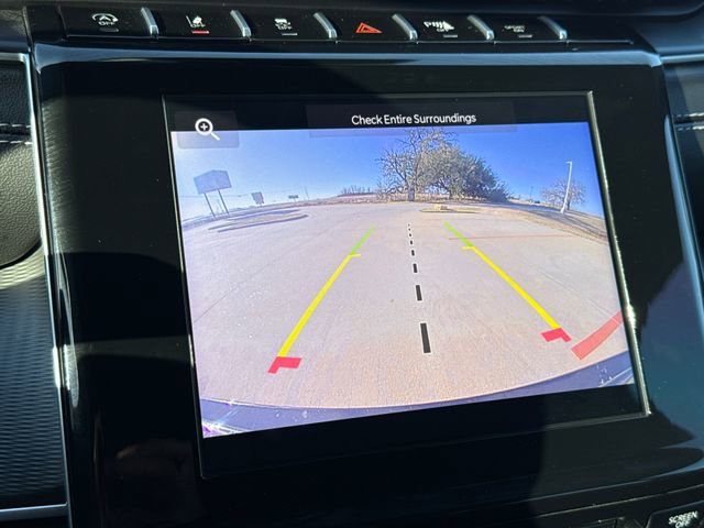 Used 2025 Jeep Grand Cherokee Altitude image 24