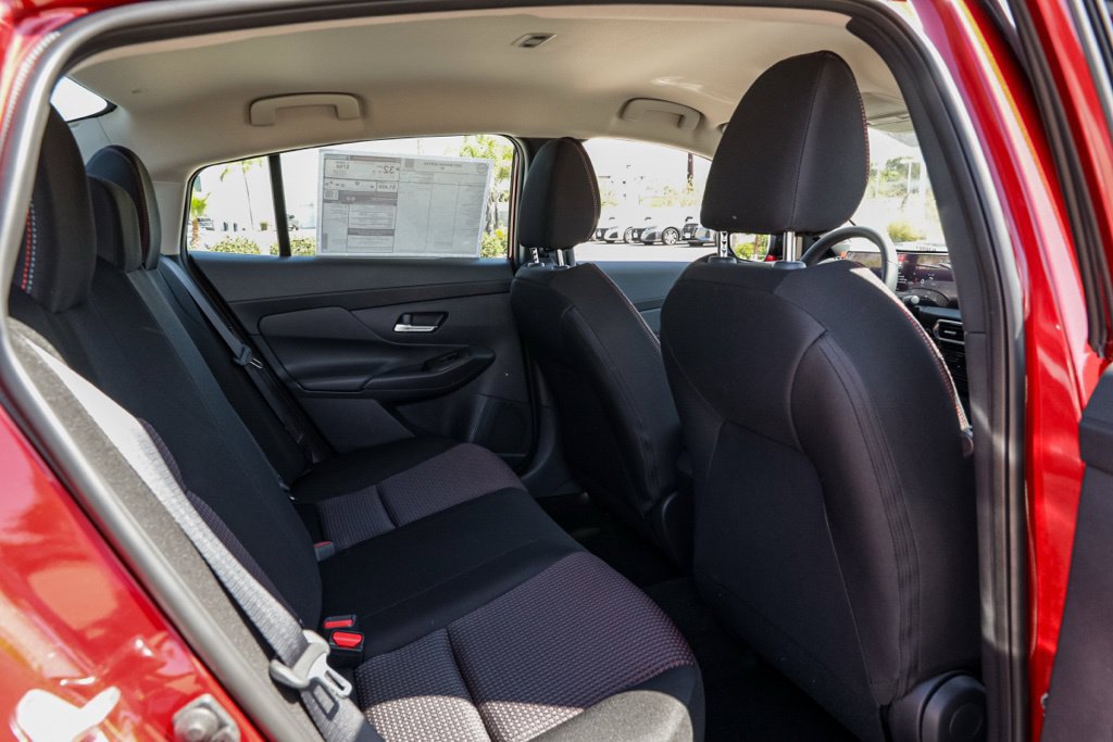 New 2027 Nissan Sentra SR FWD image 23