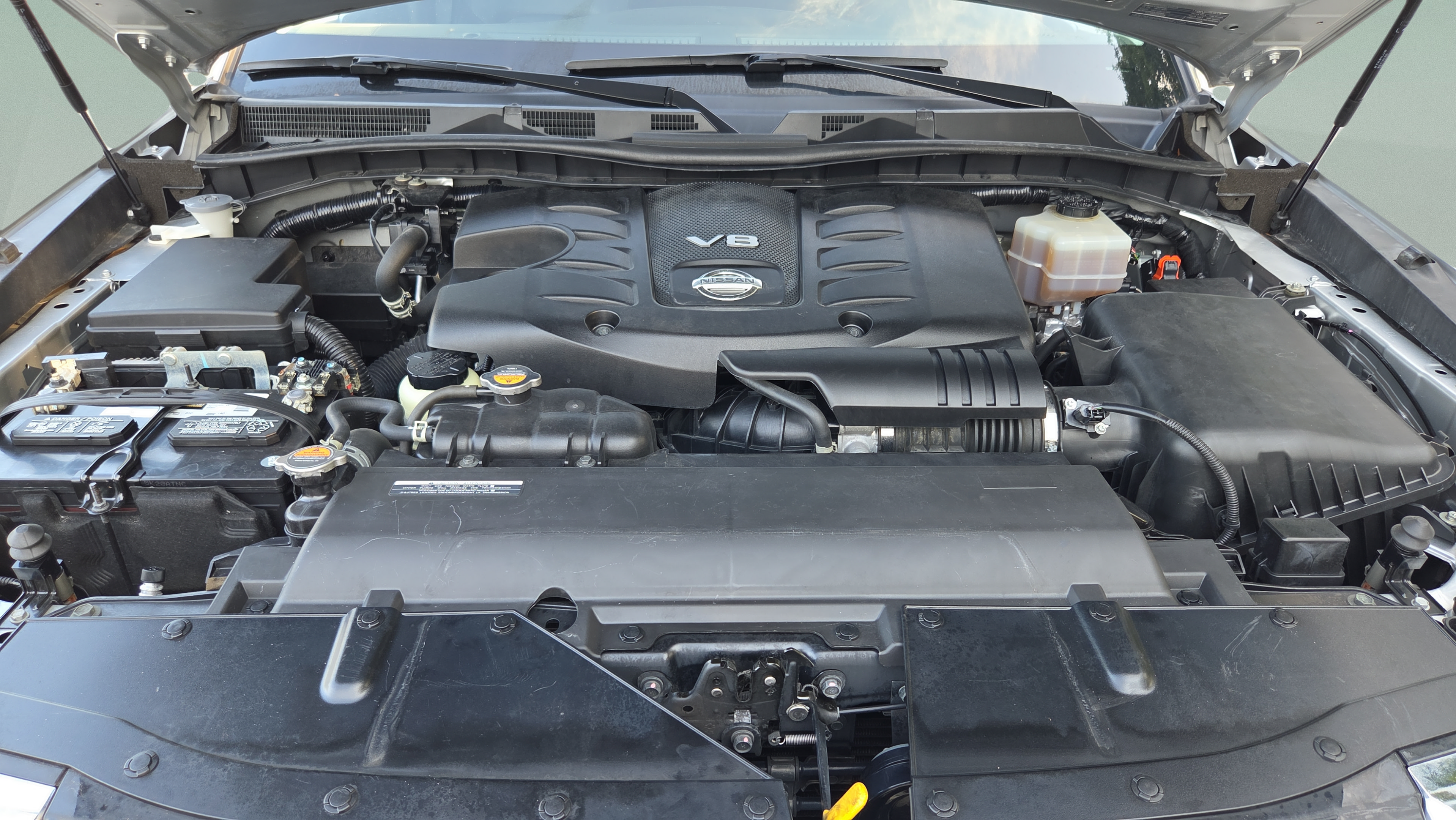 Used 2022 Nissan Armada SL AWD/4WD image 17