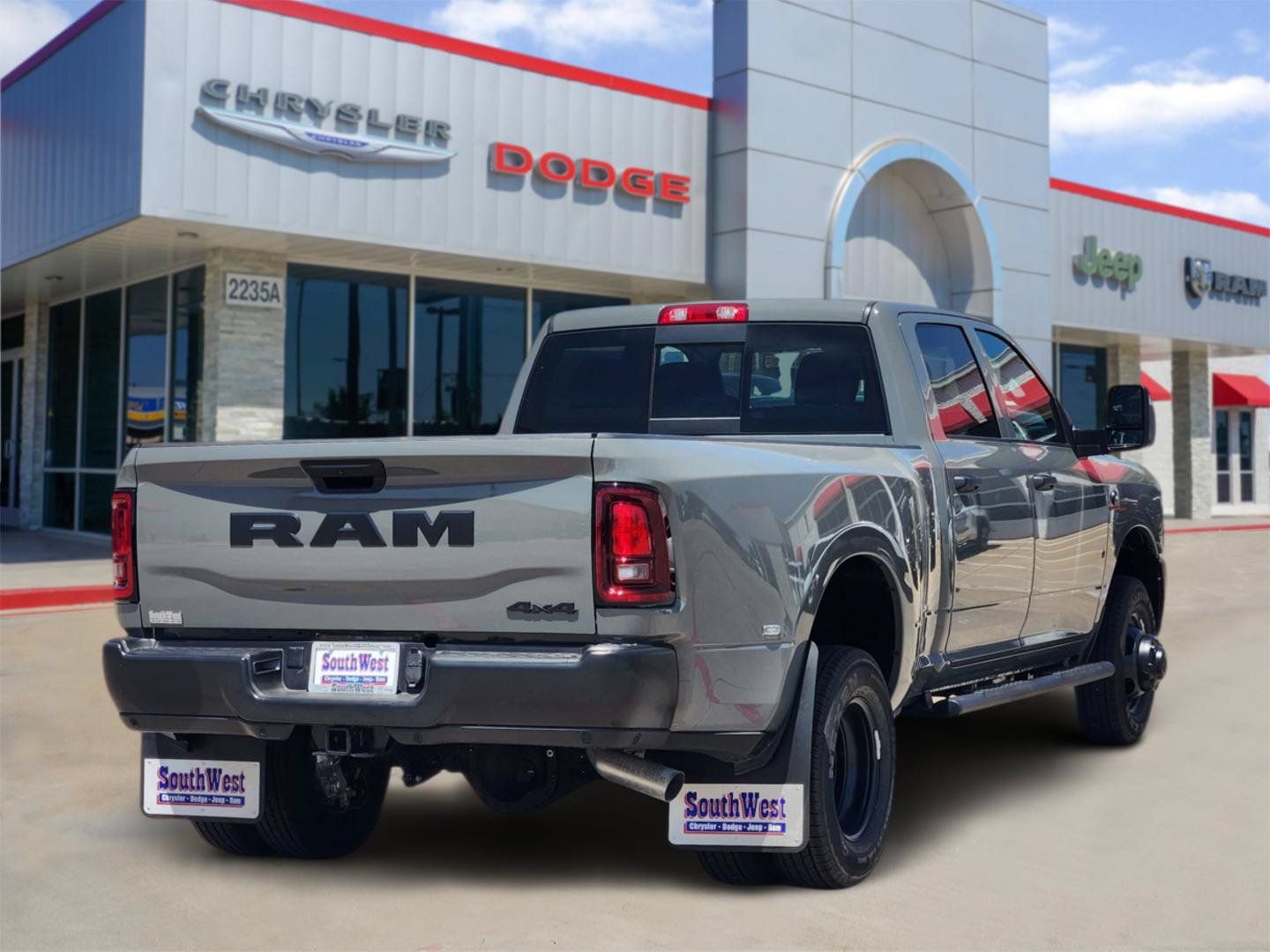 New 2026 RAM 3500 Tradesman AWD/4WD image 5