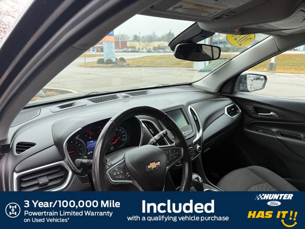 Used 2020 Chevrolet Equinox LT w/ Driver Convenience Package image 2