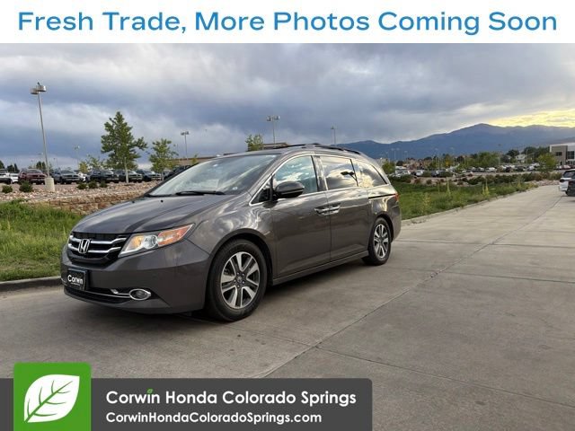 Used 2016 Honda Odyssey Touring Elite image 3