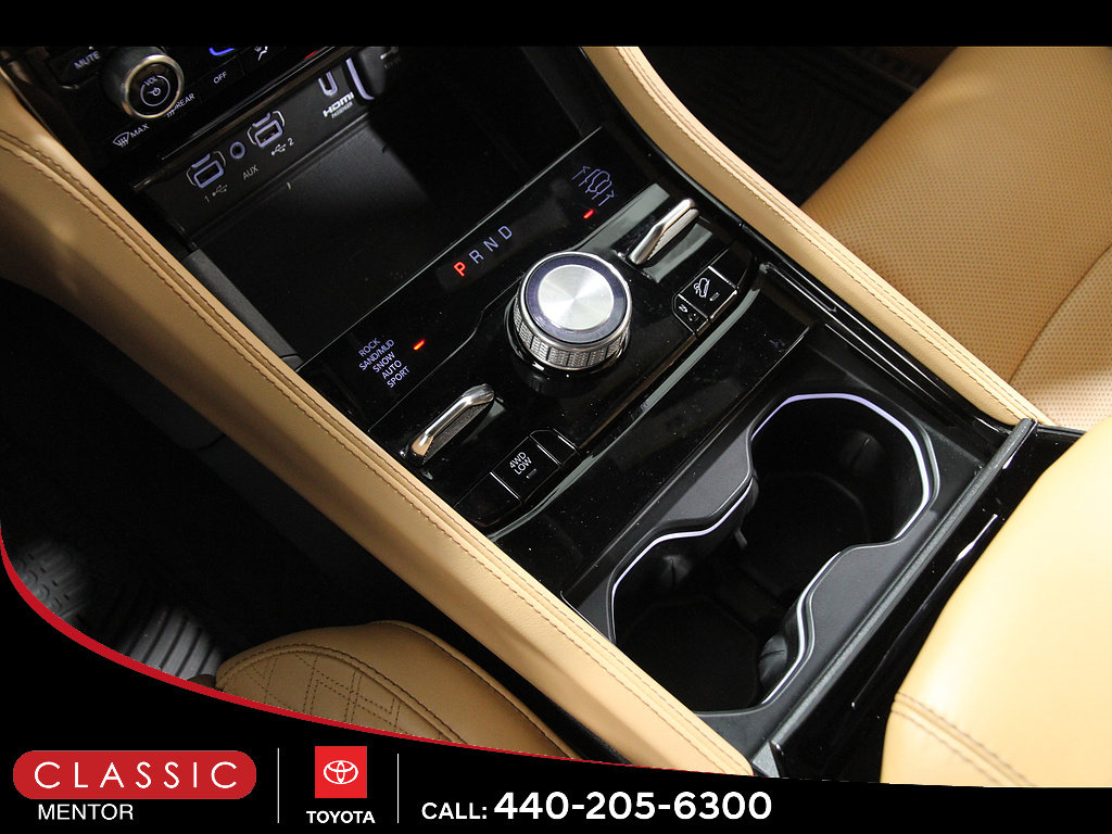 Used 2023 Jeep Grand Cherokee Summit AWD/4WD image 17