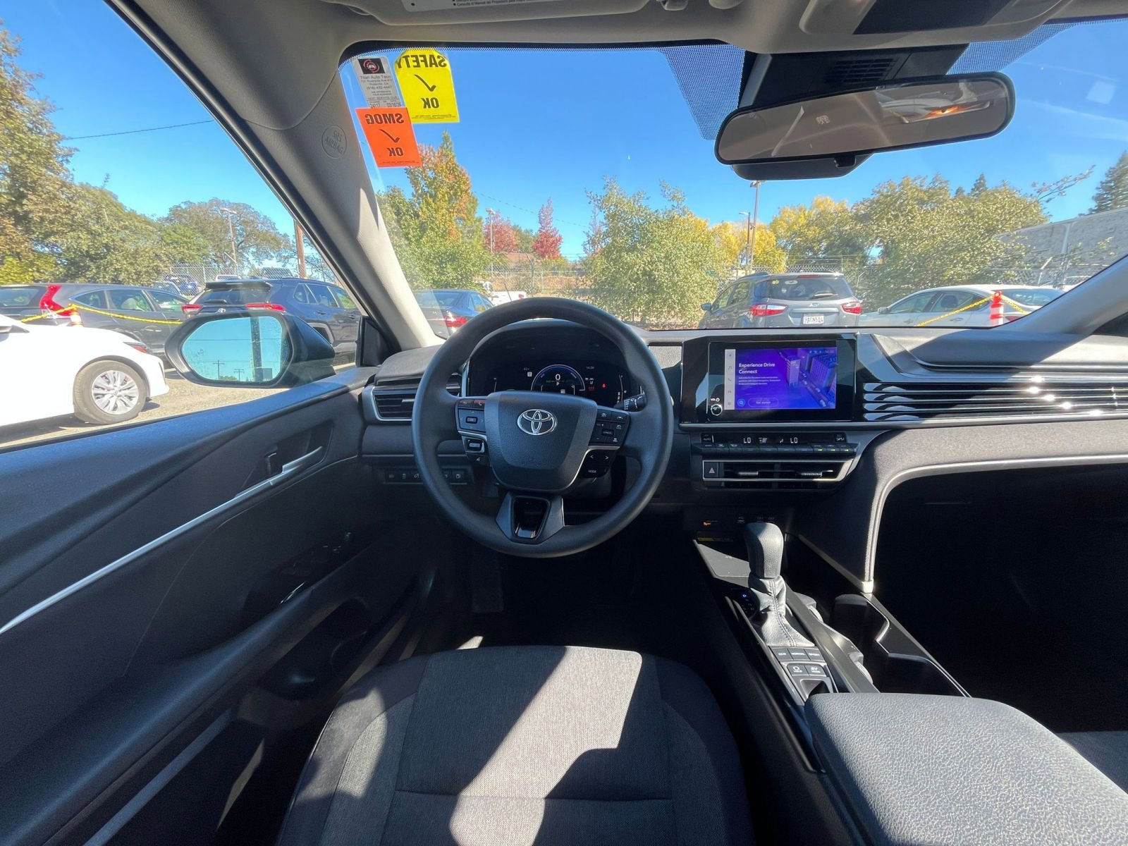 Used 2025 Toyota Camry LE image 33