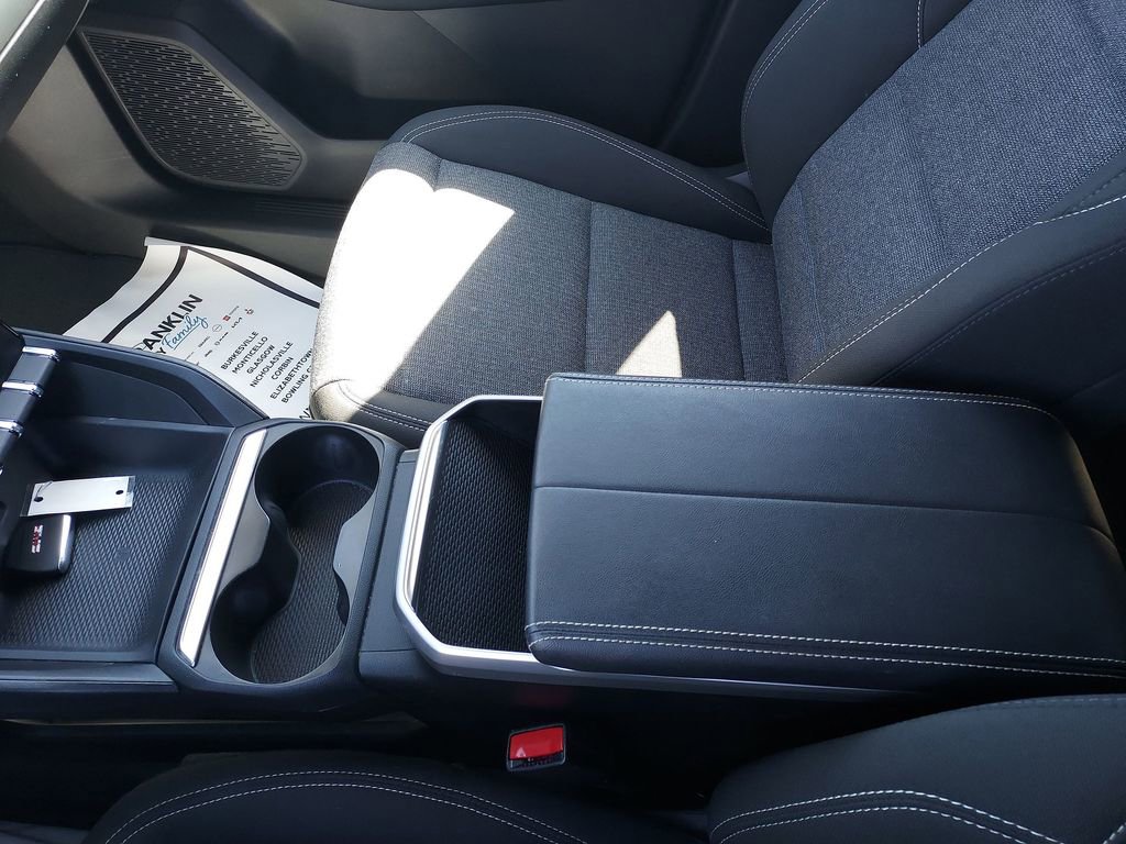Used 2025 GMC Terrain Elevation AWD/4WD image 27