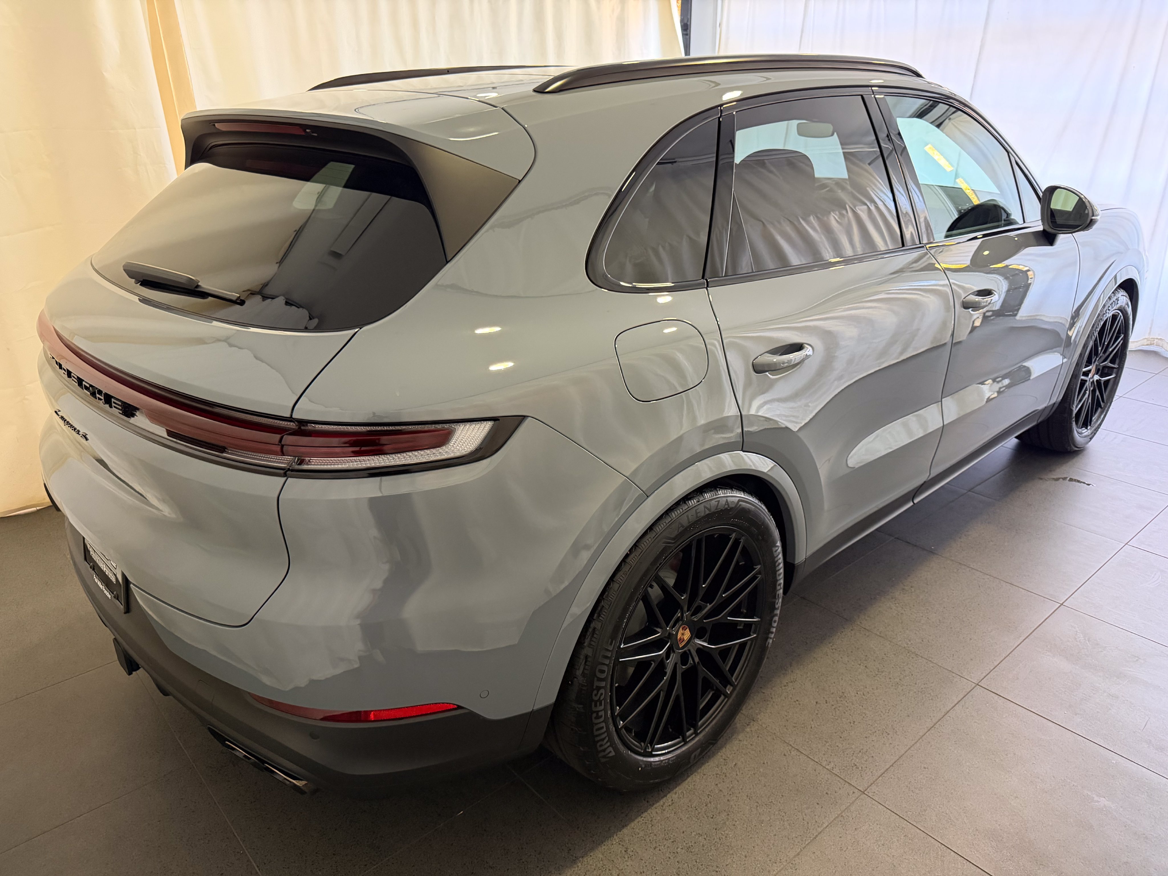 New 2027 Porsche Cayenne S AWD/4WD image 9
