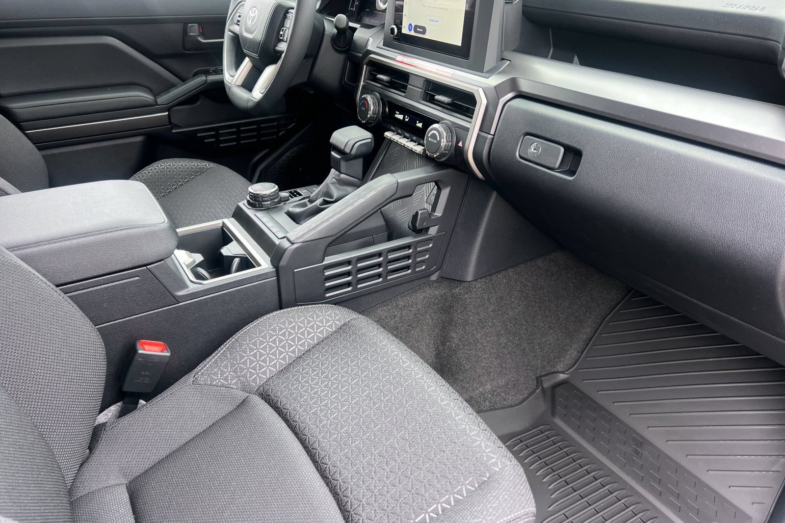 New 2026 Toyota 4Runner SR5 AWD/4WD image 16