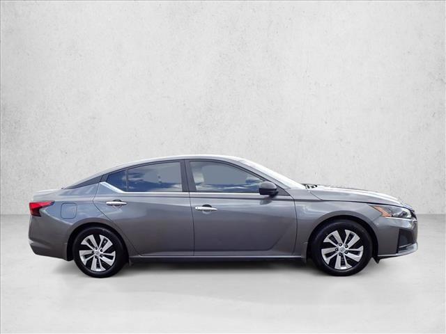 Used 2024 Nissan Altima 2.5 S image 4