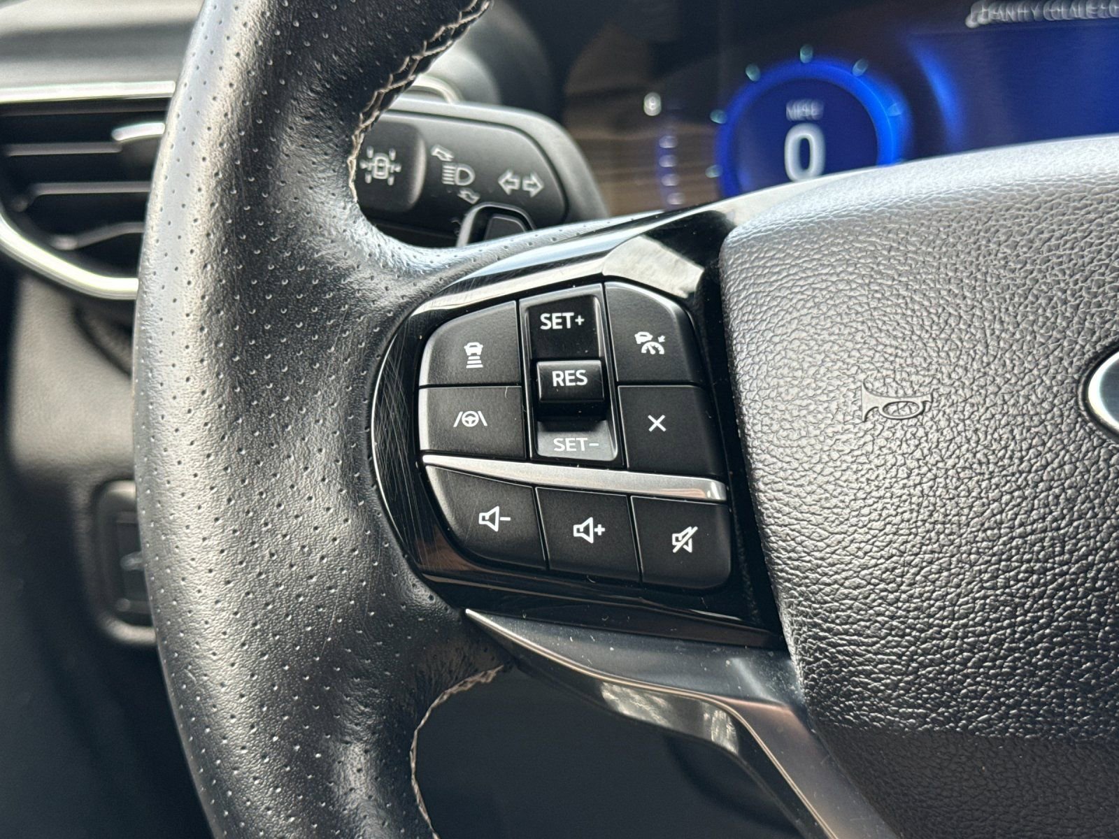 Used 2022 Ford Explorer ST w/ Equipment Group 401A image 31