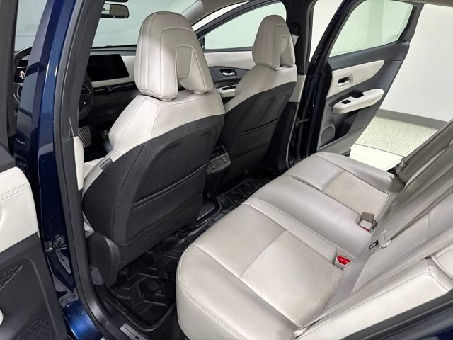 Used 2024 Nissan Ariya AWD image 24