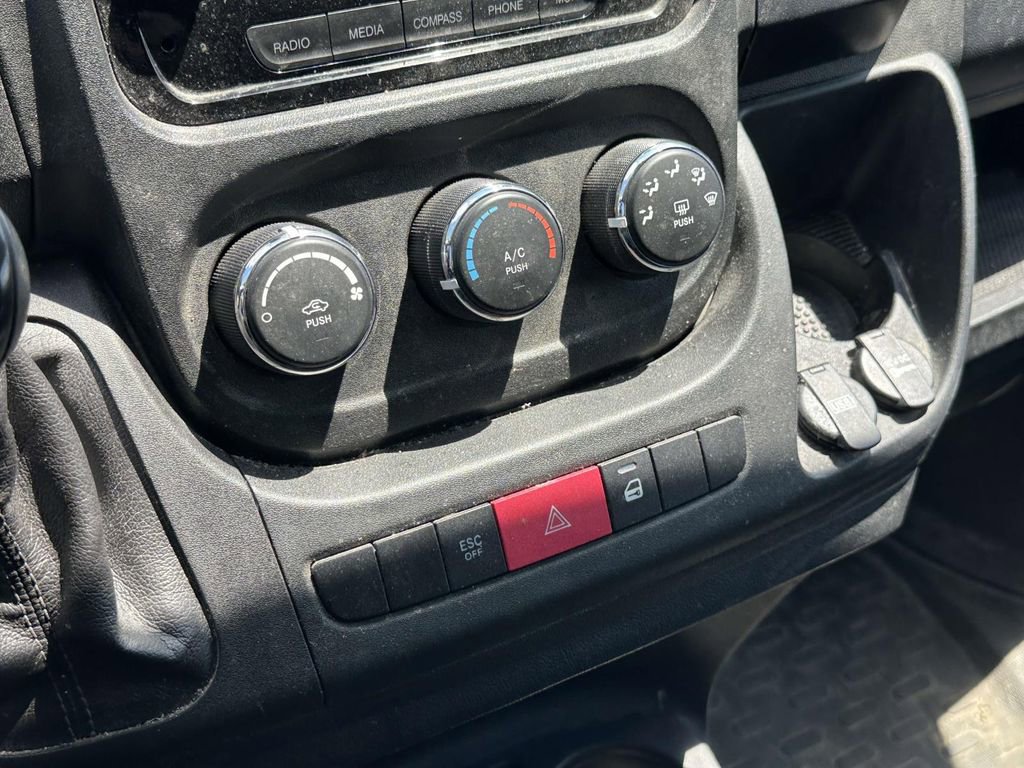 Used 2018 RAM ProMaster 2500 FWD image 33