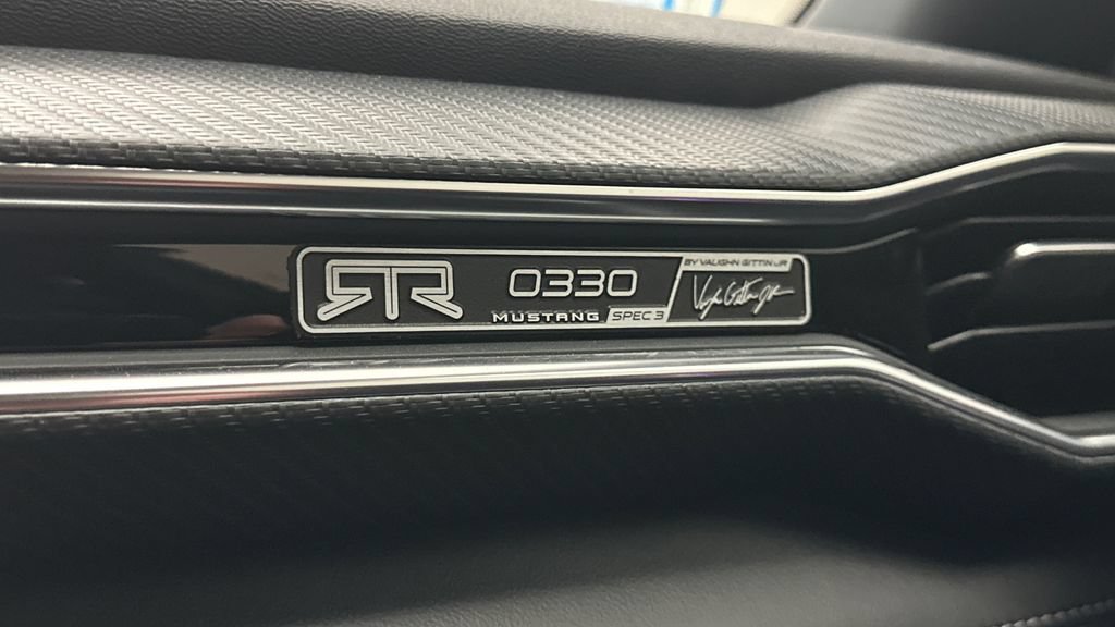 Used 2024 Ford Mustang GT Premium w/ GT Performance Package RWD image 13