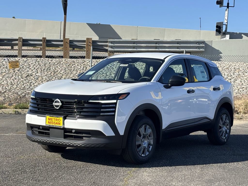 New 2026 Nissan Kicks S image 5