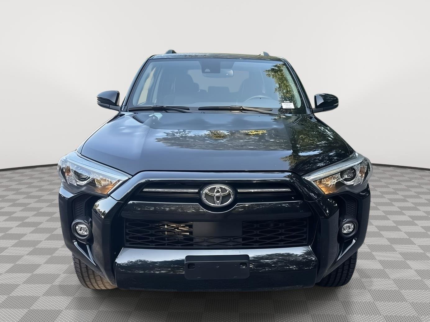 Used 2023 Toyota 4Runner SR5 Premium image 3