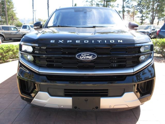 Certified 2025 Ford Expedition Max Platinum image 7