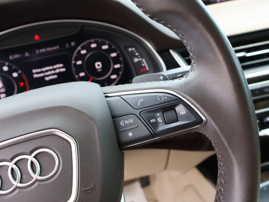 Used 2019 Audi Q7 3.0T Prestige w/ Prestige Package AWD/4WD image 39
