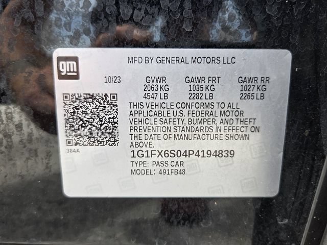 Used 2023 Chevrolet Bolt LT w/ Infotainment Package FWD image 19