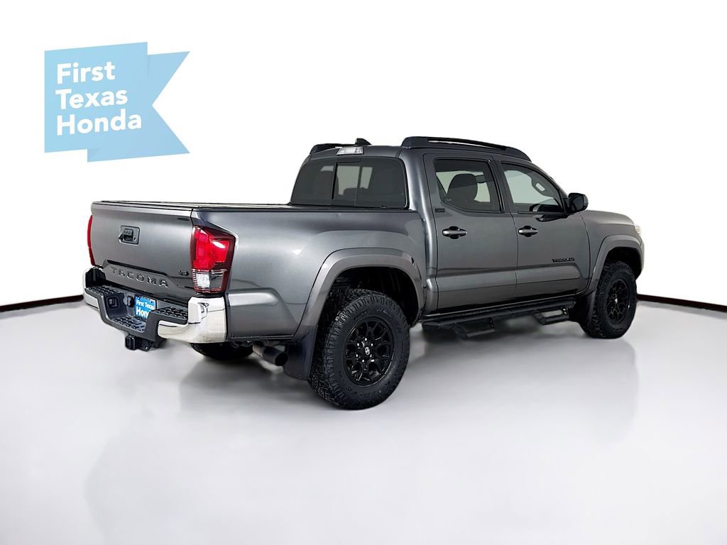 Used 2022 Toyota Tacoma SR5 RWD image 7