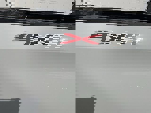 Used 2023 Chevrolet Silverado 1500 LT image 11