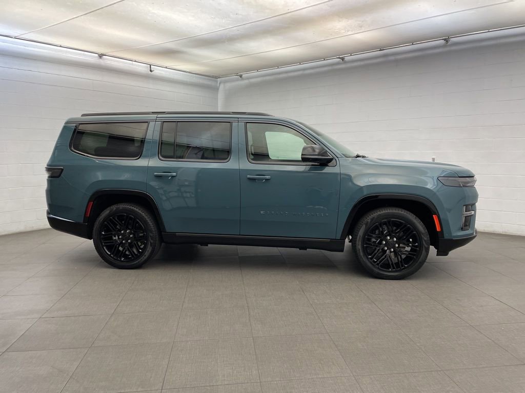 New 2026 Jeep Grand Wagoneer Limited AWD/4WD image 2