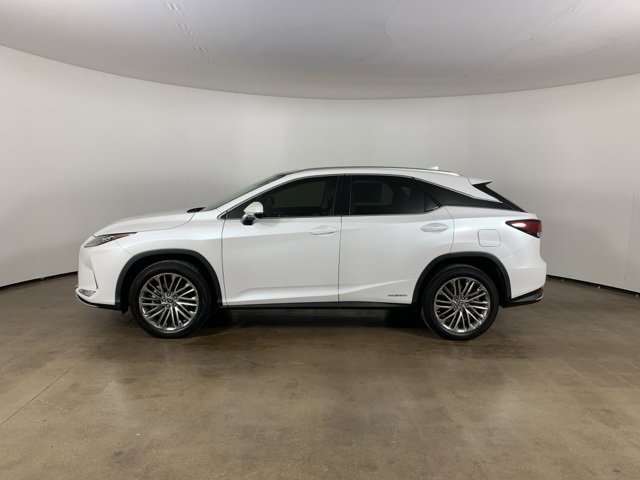 Used 2022 Lexus RX 450h AWD w/ Luxury Package image 17